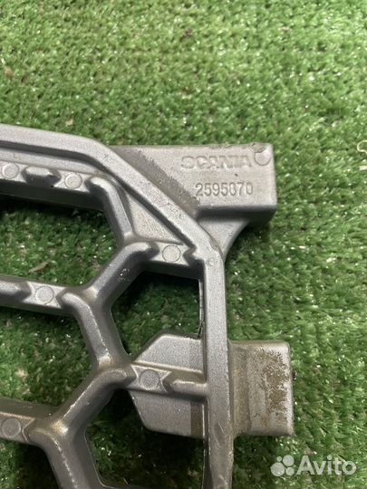 Подножка Scania 6 серии Оригинал