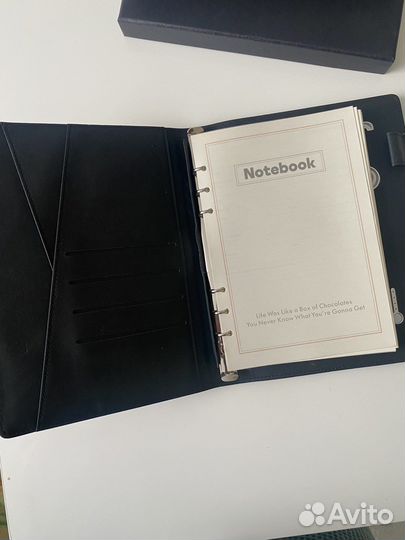 Ежедневник с беспроводной зарядкой