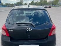 Toyota Vitz 1.3 CVT, 2005, 284 000 км, с пробегом, цена 470 000 руб.