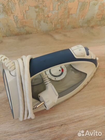 Утюг Scarlett SC-1332S