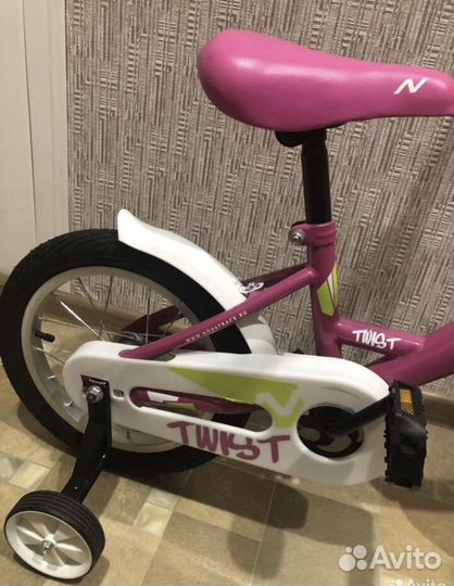 Детский четырехколесный велосипед для девочки 14