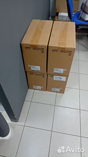 APC Back-UPS Pro 1300MI