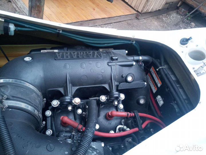 Продам гидроцикл Yamaha