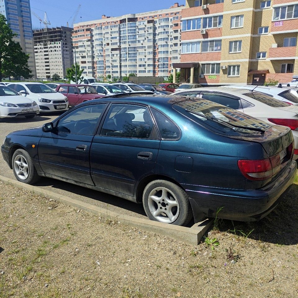Toyota Carina: фото владельца