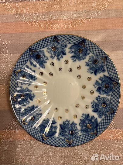 Продам блюдца от чайной пары лфз СССР ussr