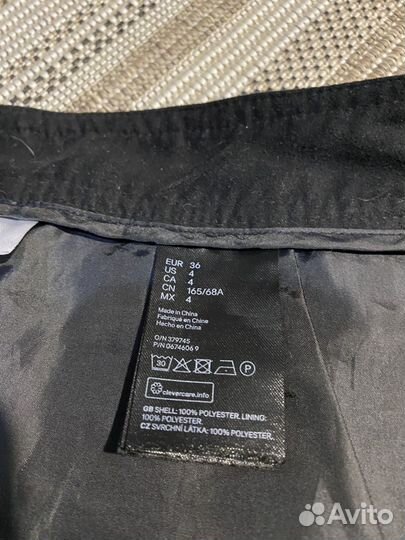 Юбка на кнопках, черная