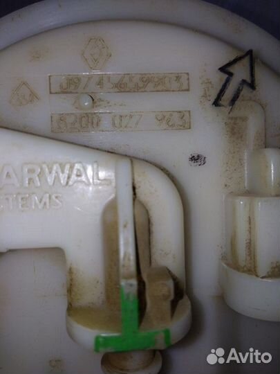 Бензонасос Топливный насос Renault symbol