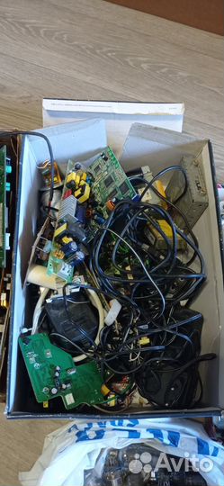 Радиозапчасти, радиолампы,трансформаторы