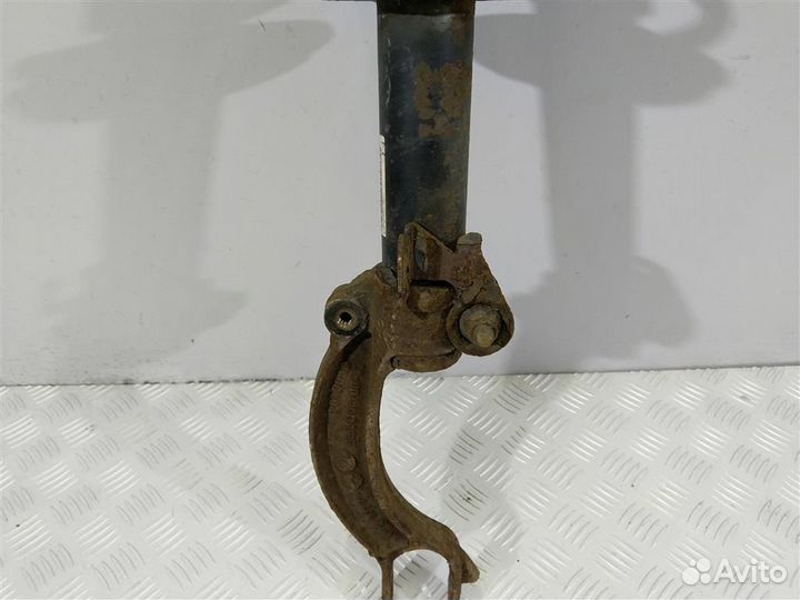 Стойка передняя Audi A6 C7 4G0031AD