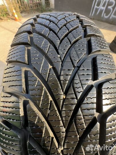 Goodyear UltraGrip 185/65 R15