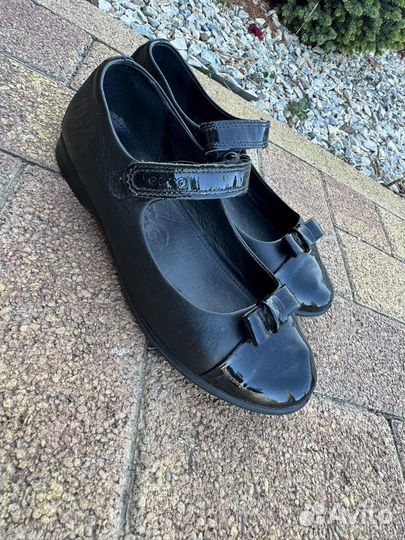 Туфли для девочки р. 35 ecco
