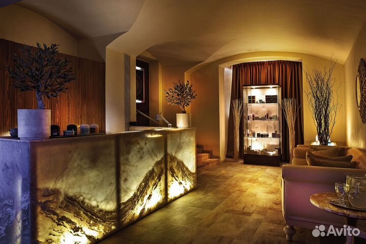 Помощник администратора