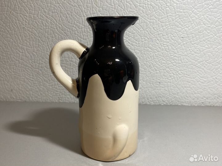 Глиняная ваза