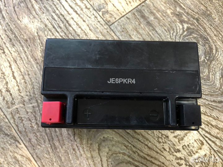 Новый аккумулятор 12в 9а Red Energy RS YTX9-BS