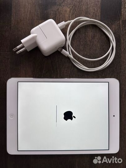 iPad mini 2 планшет Apple 32gb