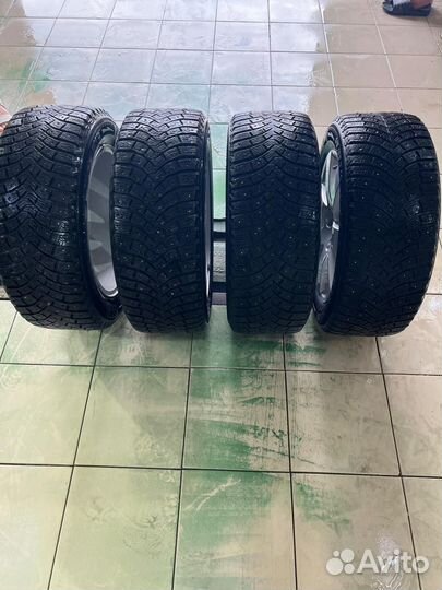 Летые диски с зимней резиной
