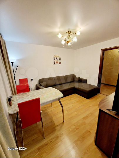 3-к. квартира, 64 м², 1/5 эт.