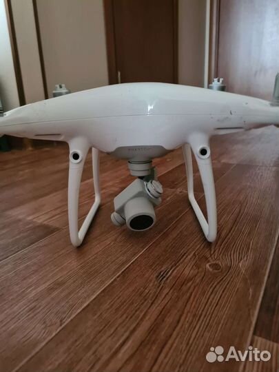 Квадрокоптер dji phantom 4 pro plus
