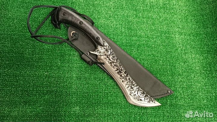 Кованный нож 