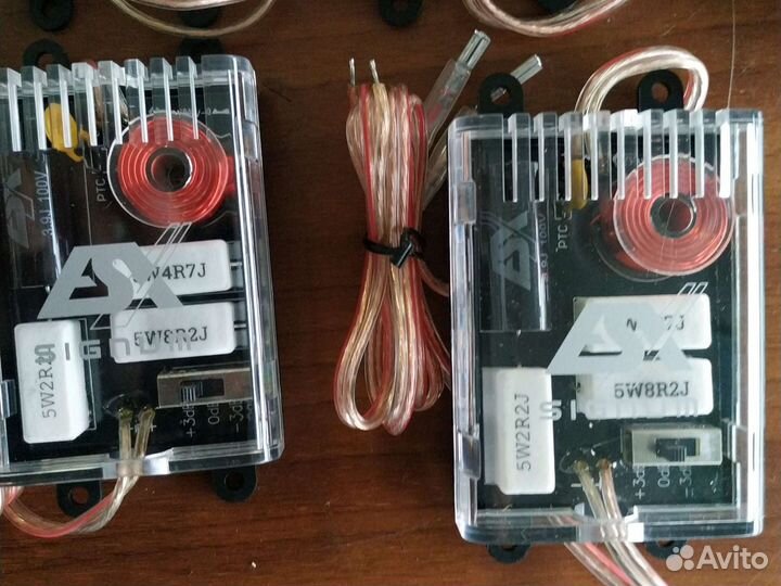 Компонентная акустическая система ESX SE4.2C