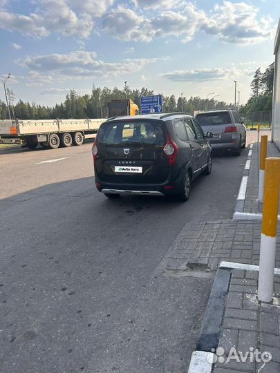 Dacia Lodgy 1.5 МТ, 2016, 215 000 км