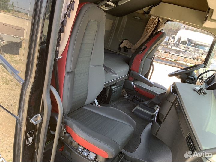 Сиденье пассажирское правое Volvo FH