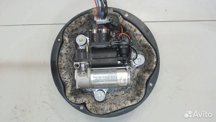 Компрессор воздушный BMW X5 E53, 2001