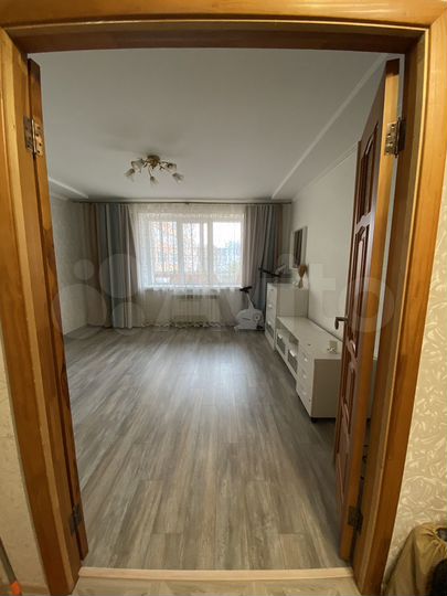 2-к. квартира, 60 м², 2/10 эт.