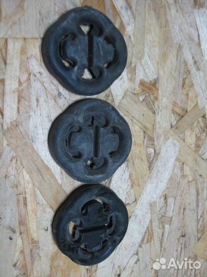 Резинка подвеса глушителя Лада 2110