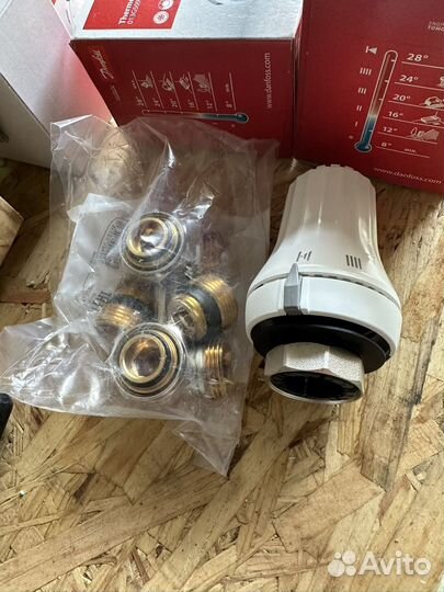 Термостатический комплект угловой Danfoss