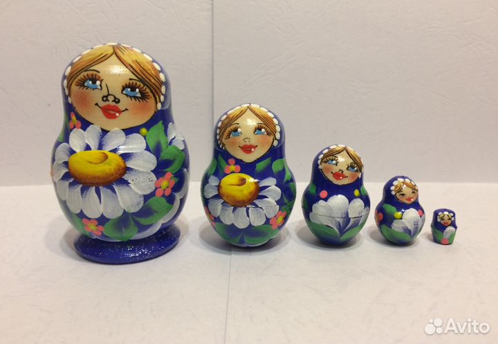 Матрешки синие с ромашками. Набор из 5 кукол