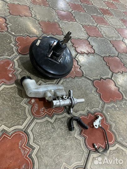 Главный тормозной цилиндр камри