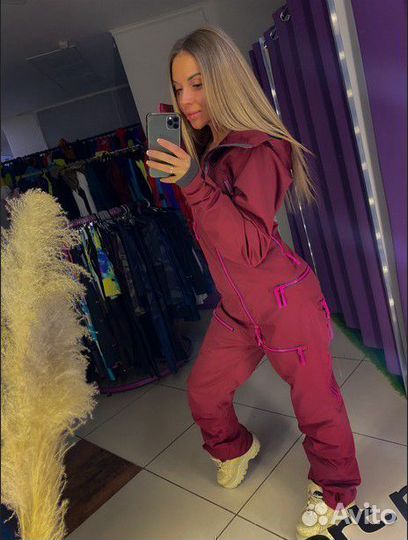 Комбинезон сноубордический