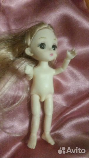 Две баболи подружки куколки