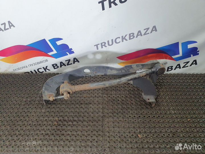 1381213 Траверса рамы поперечная