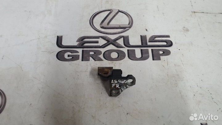 Петля двери прав. перед. Lexus LS460