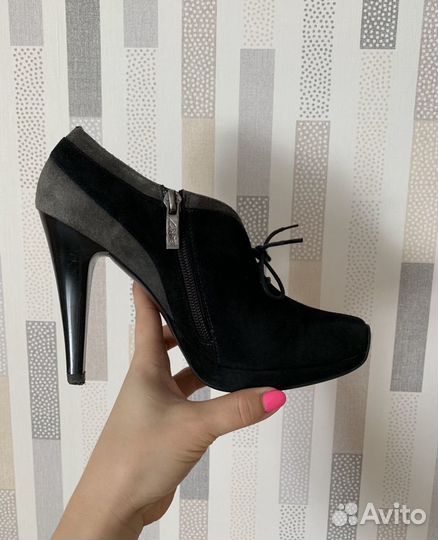 Ботильоны замшевые