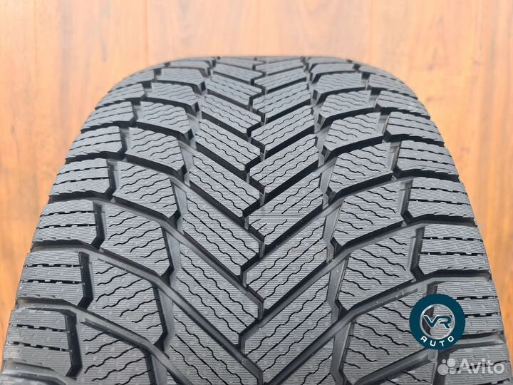 Michelin X-Ice Snow SUV 285/40 R22 110H
