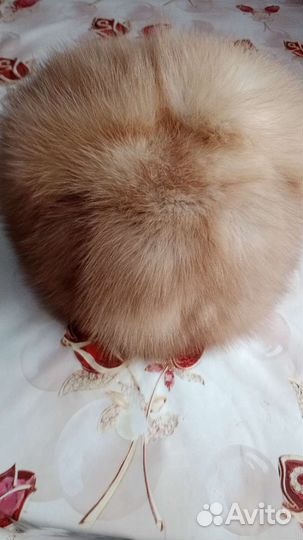 Шапки 2 шт,куница и норковая