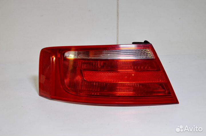 Фонарь левый Audi A5 8T 2008+