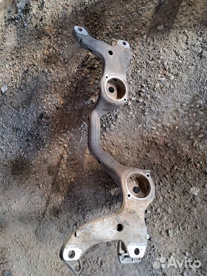 Балка Поперечная на Porsche Cayenne