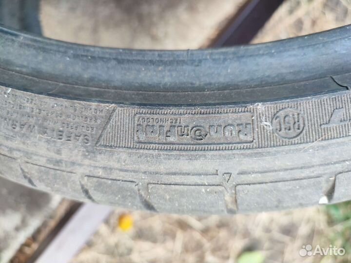 Dunlop SP Sport Maxx GT 275/30 R20