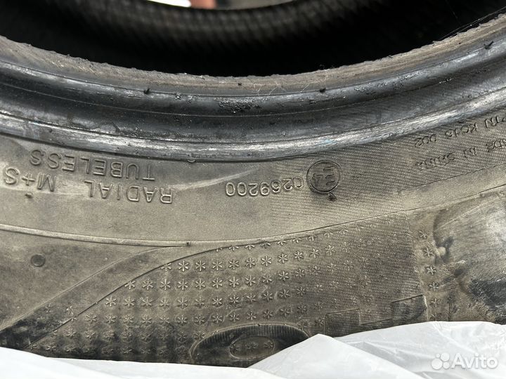 Kumho I'Zen RV Stud KC16 265/60 R18