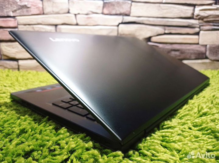 Мощный 12-гиговый Lenovo Core i5-7200 SSD 920M FHD