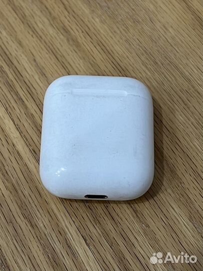 Беспроводные наушники apple airpods