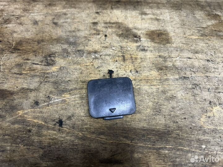 Крышка буксирной проушины передняя BMW E39