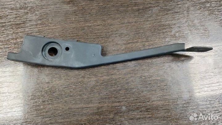 Накладка Audi A8 D3 6.0 BHT 2008