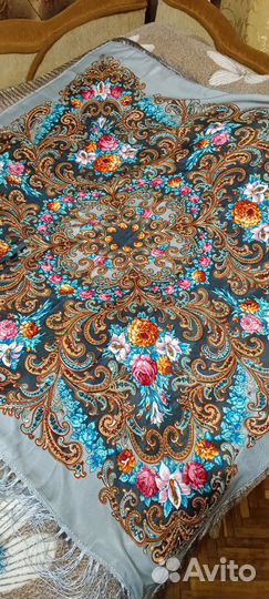 Павловопосадский платок шерсть с бахромой