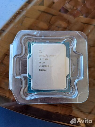Процессор Intel core i5 12400