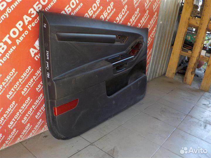 Дверная карта передняя левая Kia Ceed хэтчбек (S2